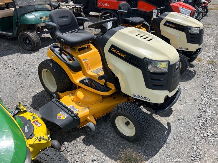 cub-cadet-sltx1054-image-1