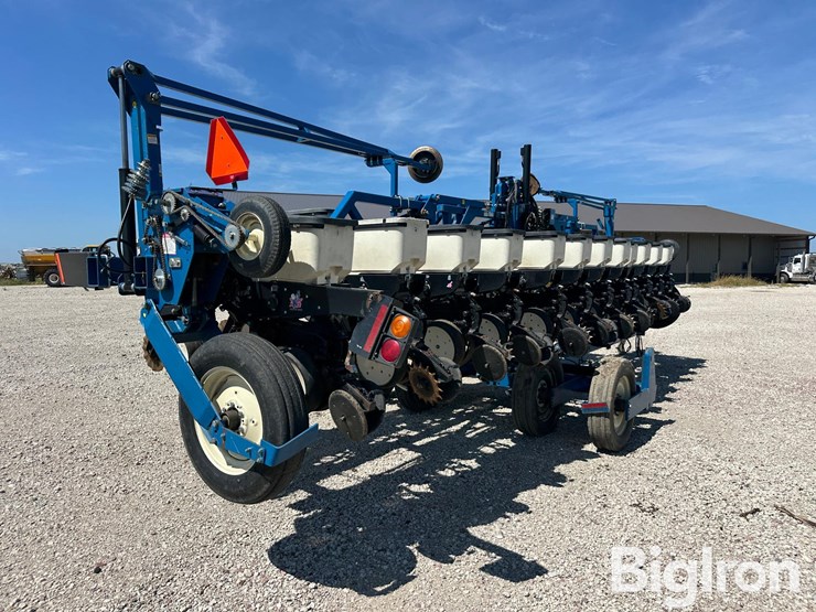 kinze-3600-image-5