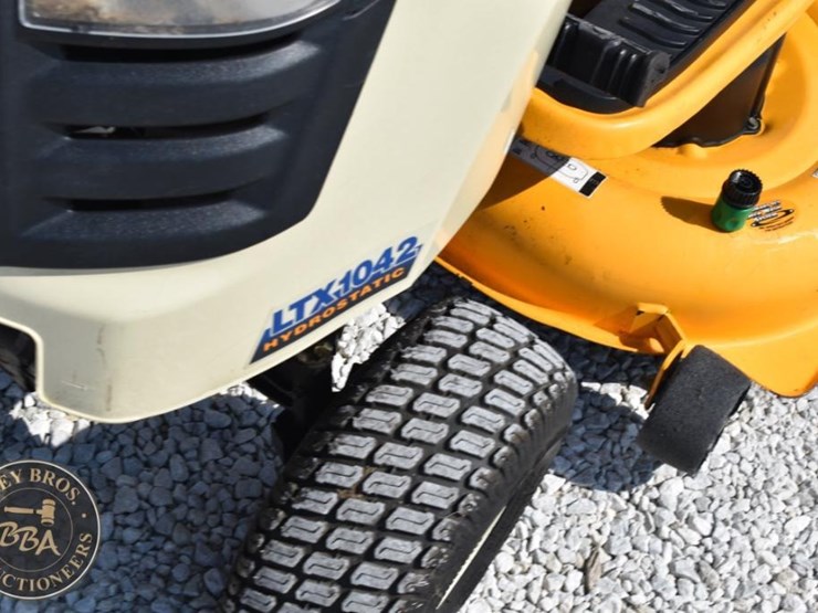 cub-cadet-ltx1042-image-15