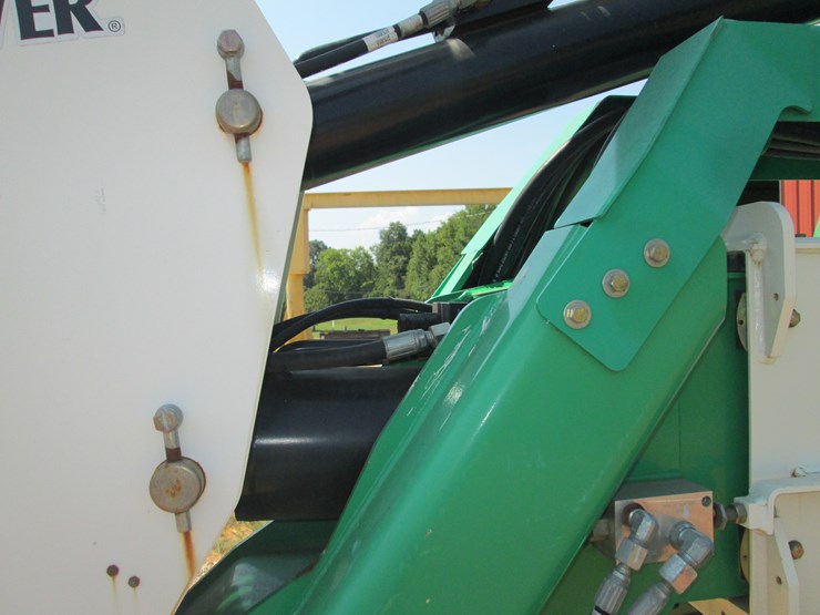 2015-jlg-600ajn-image-12