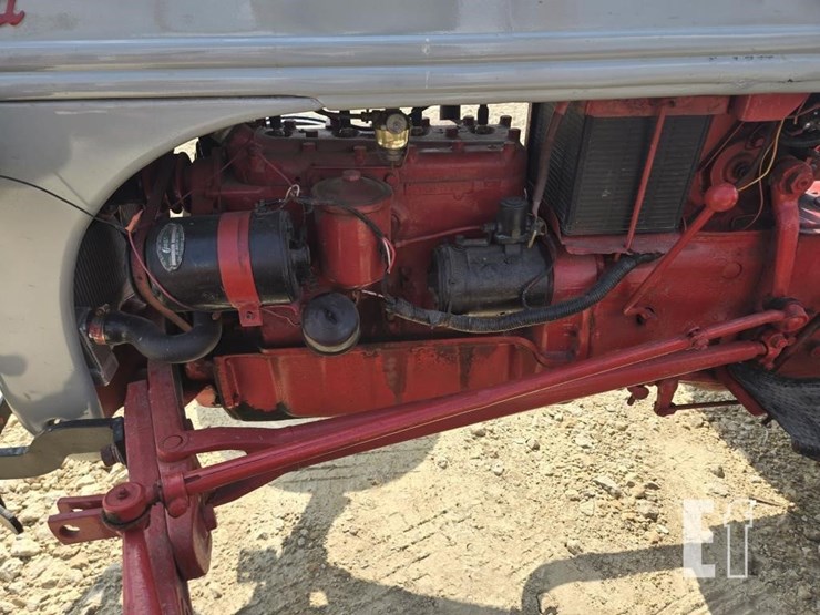 ford-8n-image-5