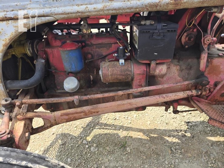 ford-8n-image-9