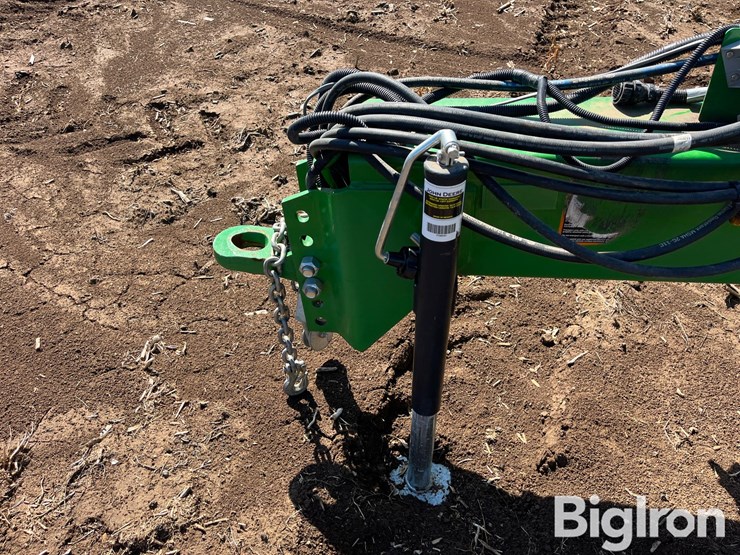 john-deere-1765-image-8