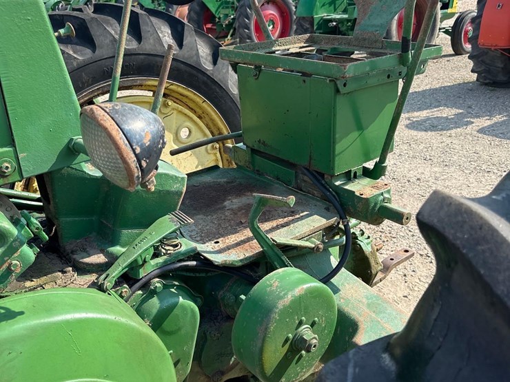 john-deere-60-image-12