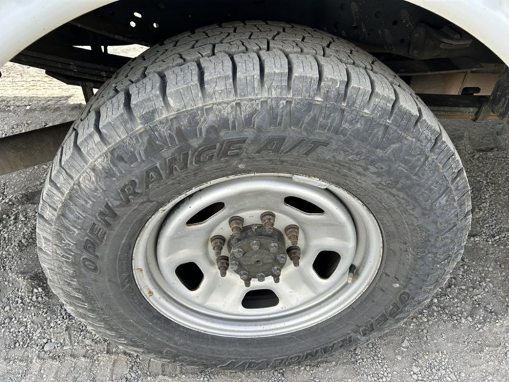 2016-ford-f350-sd-image-12