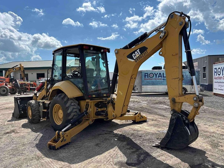 caterpillar-420f2-image-8