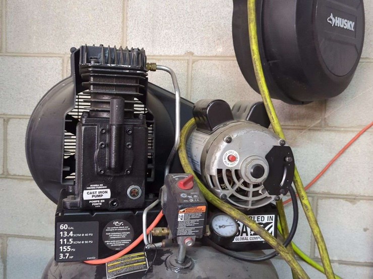 husky-60-gal---3.7-hp-air-compressor-image-3