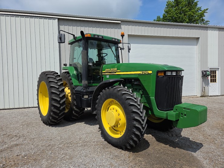 john-deere-8310-image-14