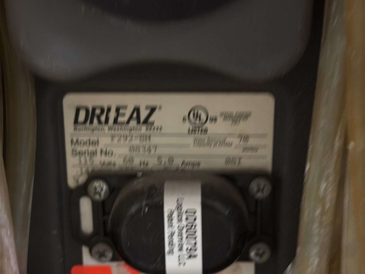 drieaz-dehumidifier-console-model-#-f292-sm-total-hours-453.6-image-3