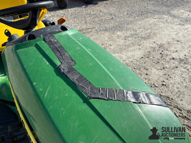 john-deere-x300-image-12