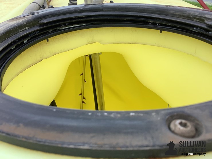 2016-hardi-commander-7000-image-9