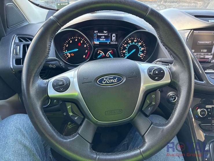 2014-ford-escape-image-12