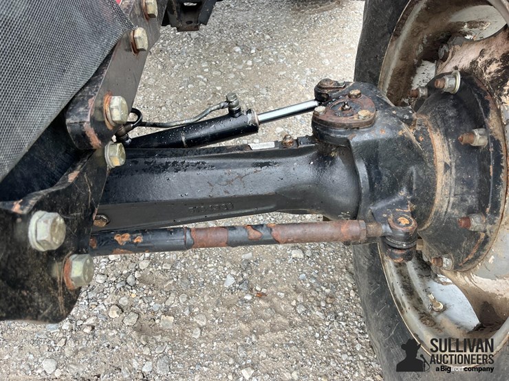 case-ih-jx100u-image-12