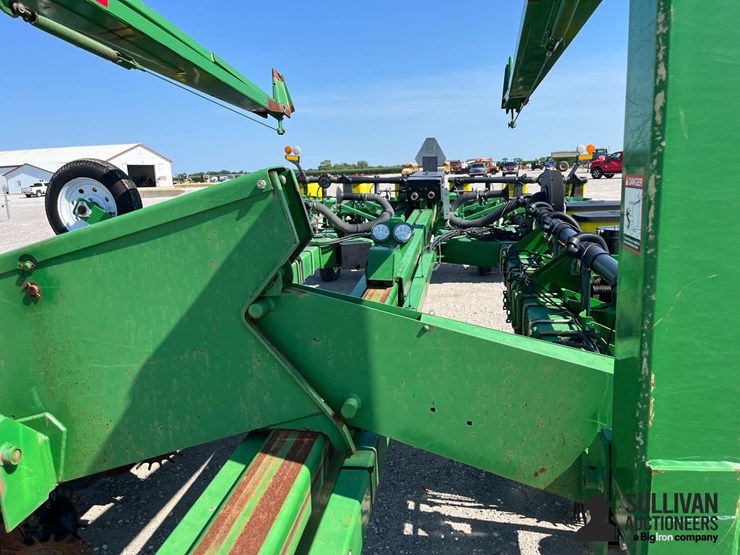 john-deere-7200-image-13