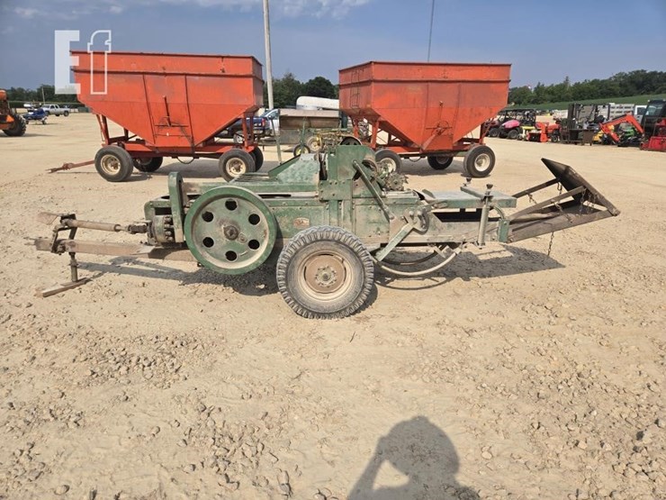 john-deere-14-image-11