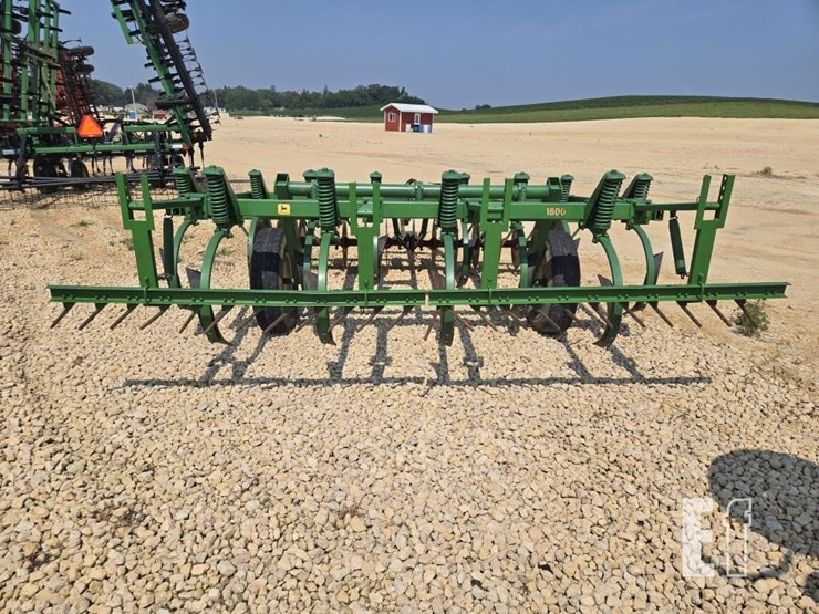 john-deere-1600-image-6