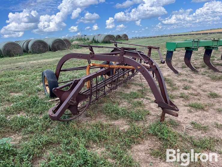 new-holland-55-image-3