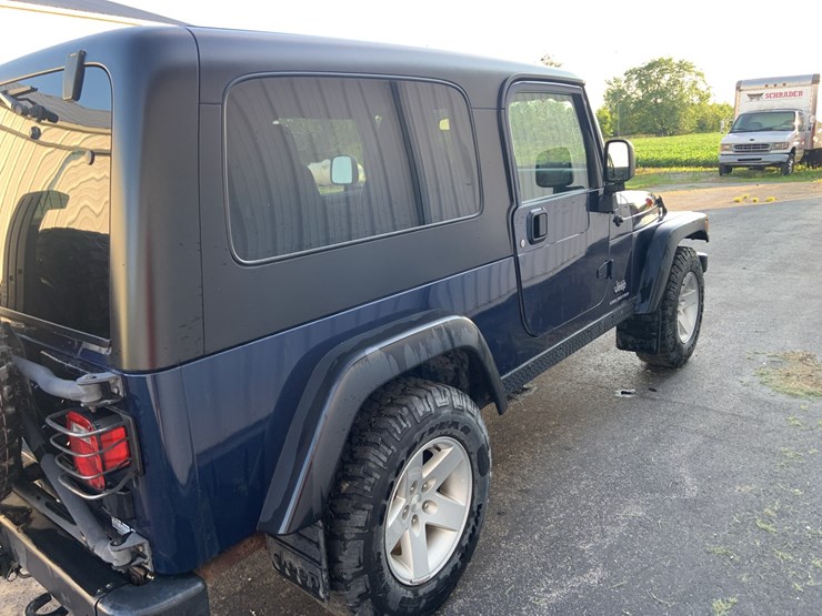 2005-jeep-rubicon-image-4