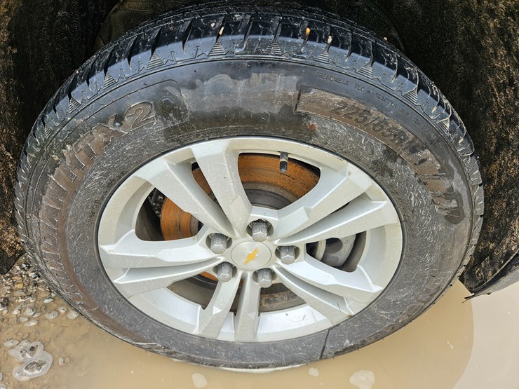 2014-chevrolet-equinox-image-48