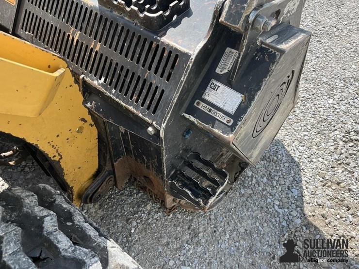 2016-caterpillar-299d2-xhp-image-18