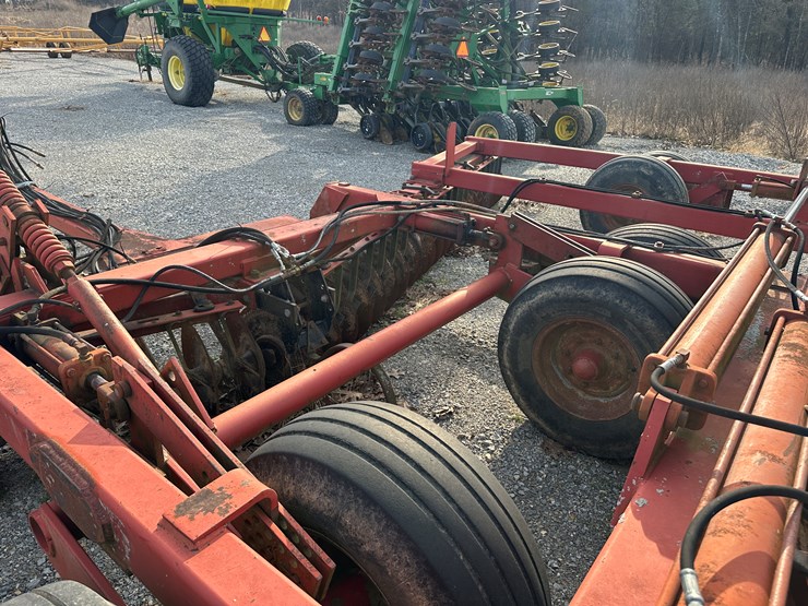 case-ih-3900-image-14