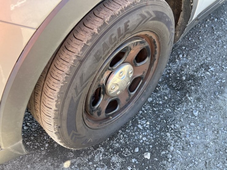 2017-ford-explorer-image-9