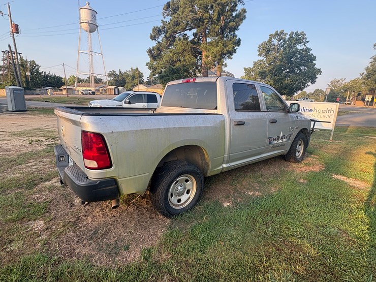 2017-dodge-ram-1500-image-3