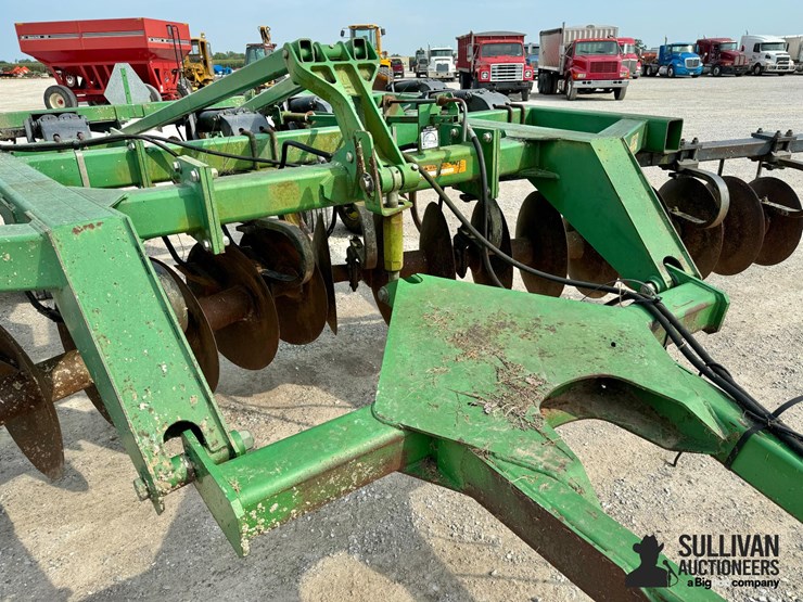 john-deere-510-image-14