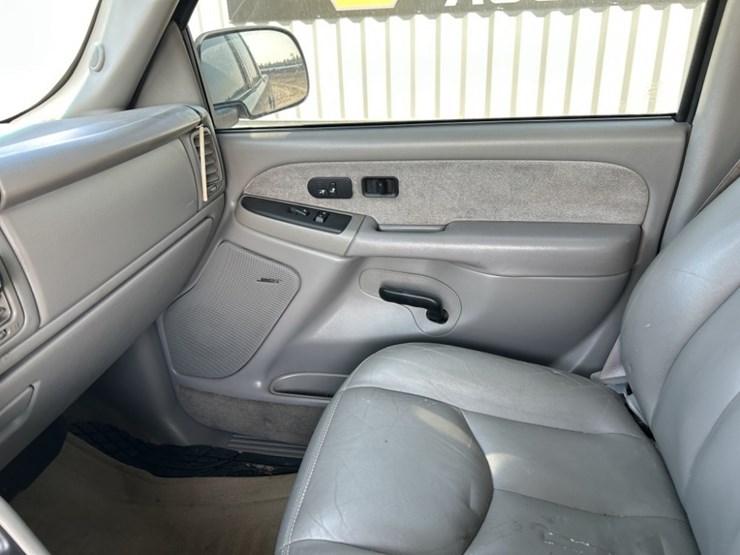 2003-chevrolet-silverado-1500hd-image-15