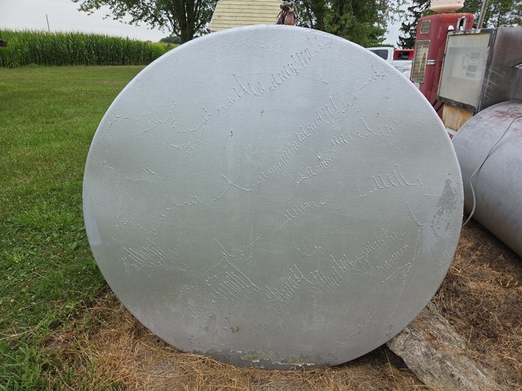 1000-gallon-fuel-tank-image-2