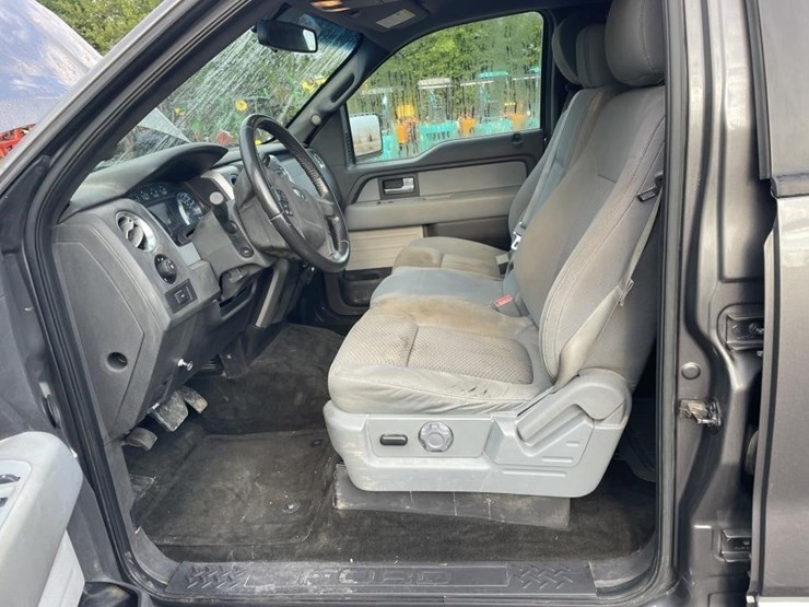 2013-ford-f150-xlt-image-10