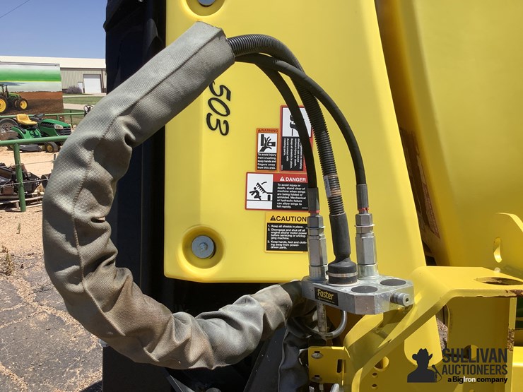 2023-john-deere-772-image-13
