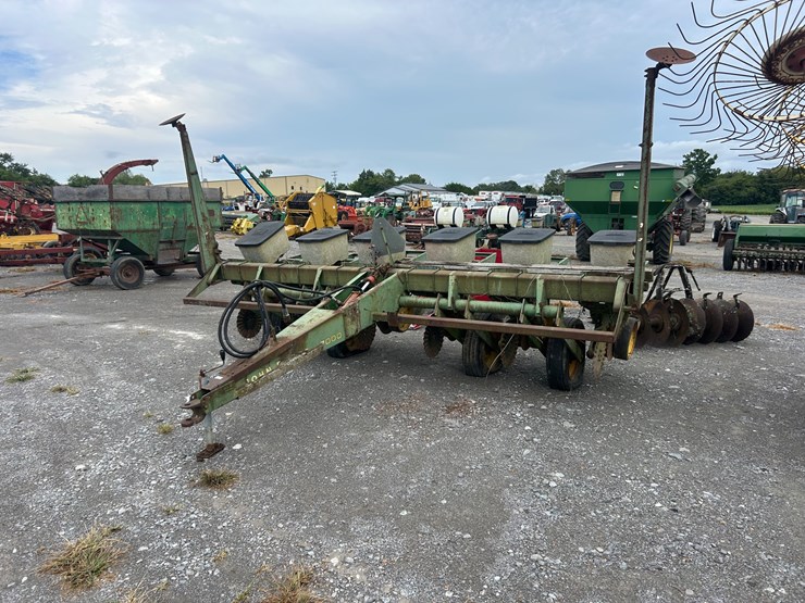 john-deere-7000-image-2