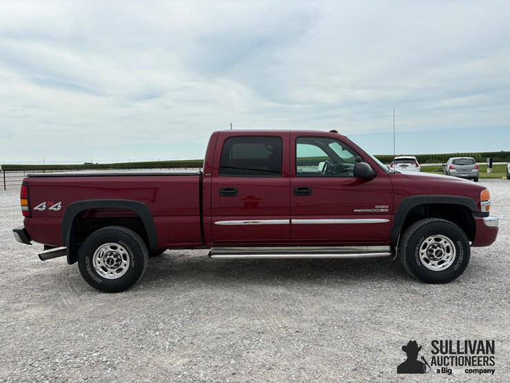 2004-gmc-sierra-2500hd-image-4