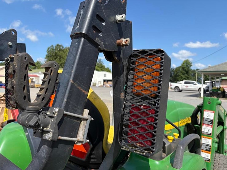 john-deere-4410-image-10