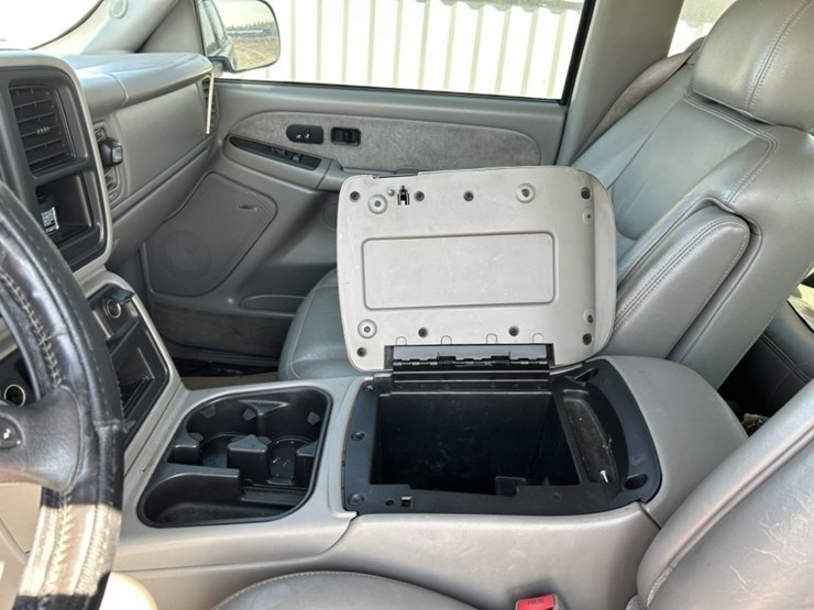 2003-chevrolet-silverado-1500hd-image-21
