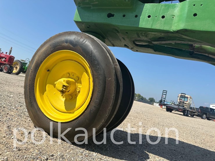 john-deere-730-image-14
