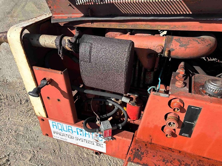 ditch-witch-350sx-image-10