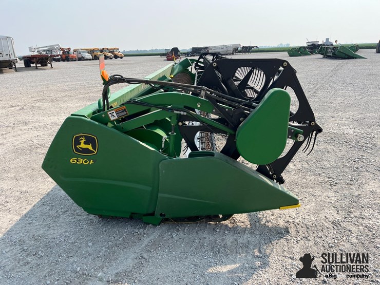 john-deere-630f-image-4