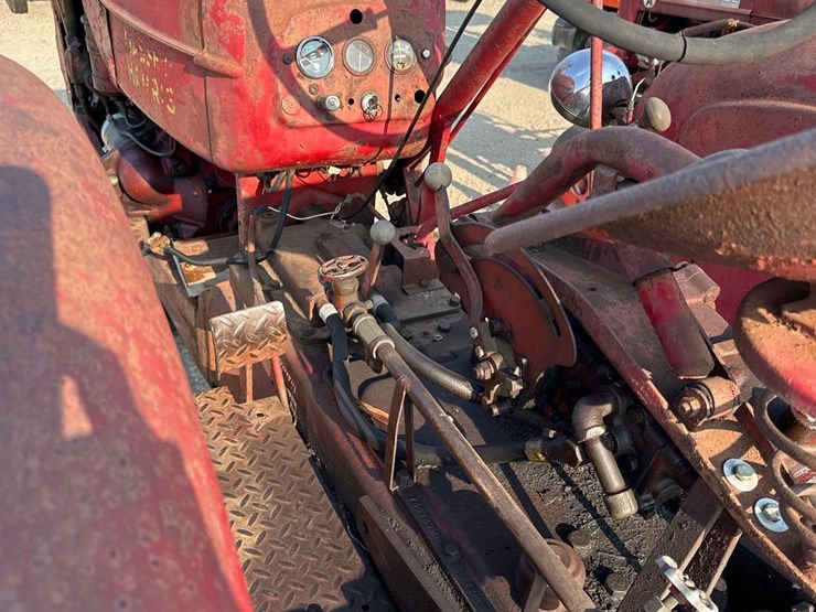 massey-ferguson-44-image-9