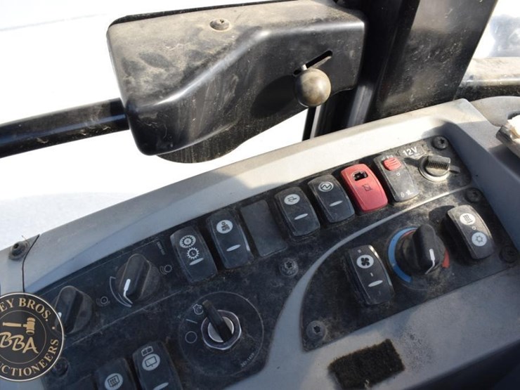 2011-caterpillar-908h-image-49