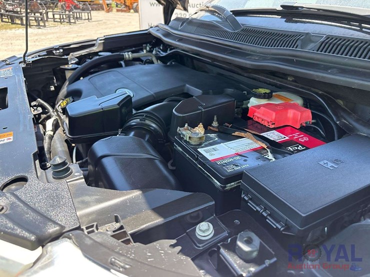 2014-ford-explorer-xlt-image-7