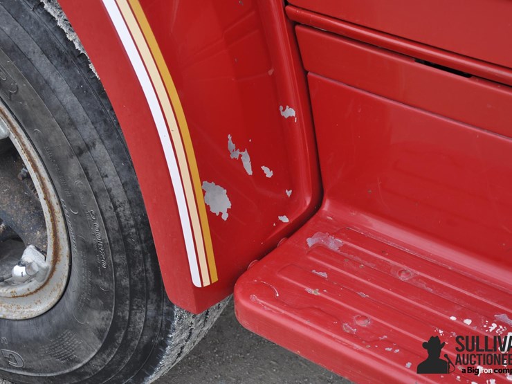 1983-ford-f700-image-16