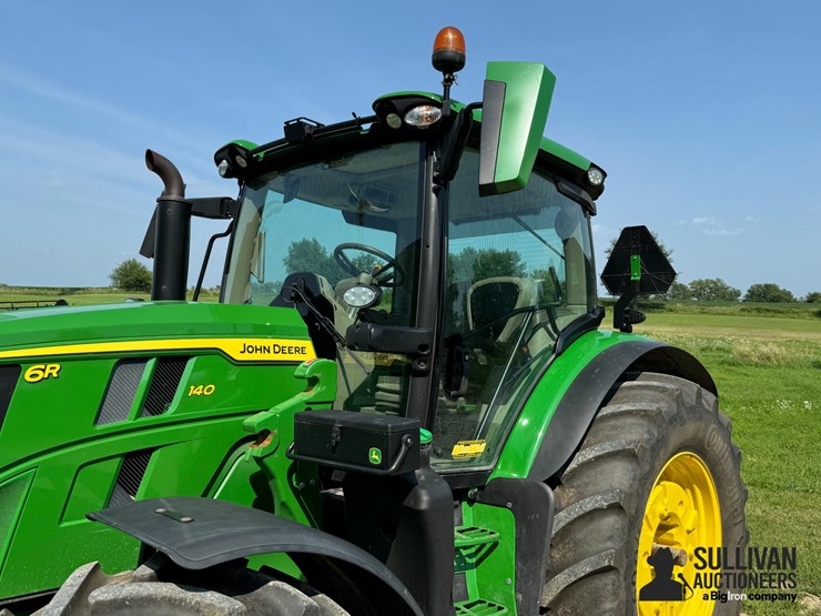 2023-john-deere-6r-140-image-11