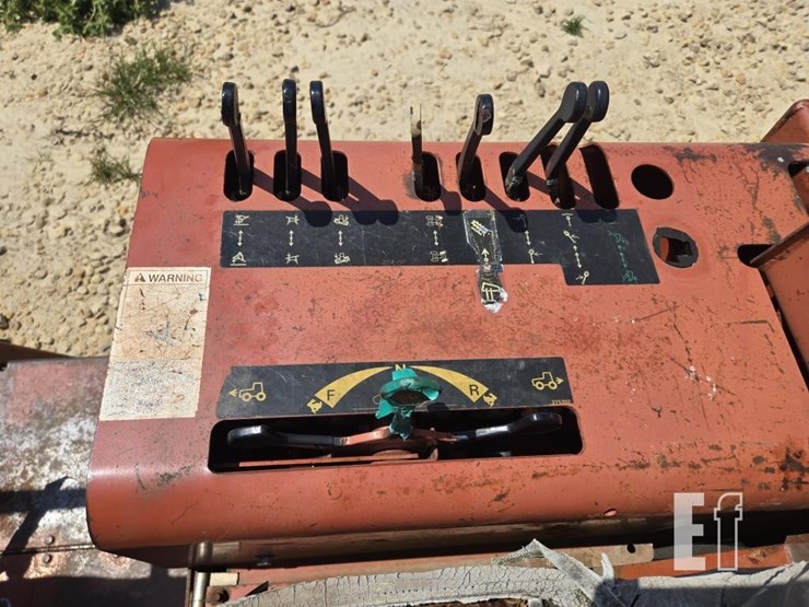 ditch-witch-5110-image-19