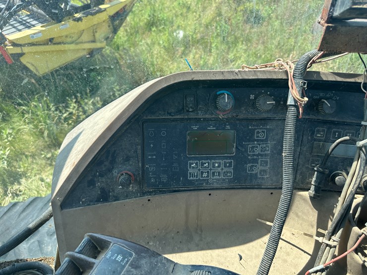 2000-john-deere-8410t-image-75