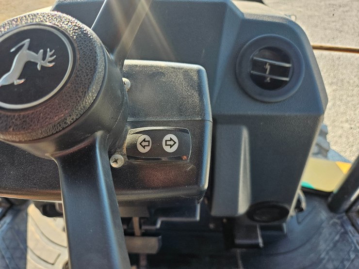 2012-deere-310sk-image-55
