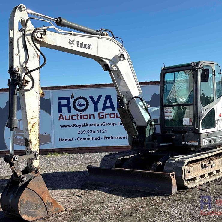 2016 BOBCAT E85