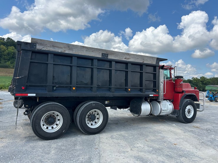 1997-mack-rb688s-image-4