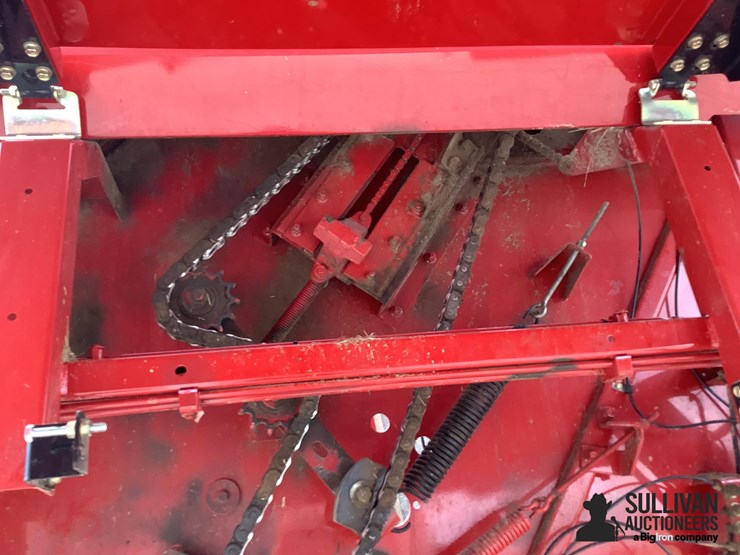 new-holland-br7090-image-14
